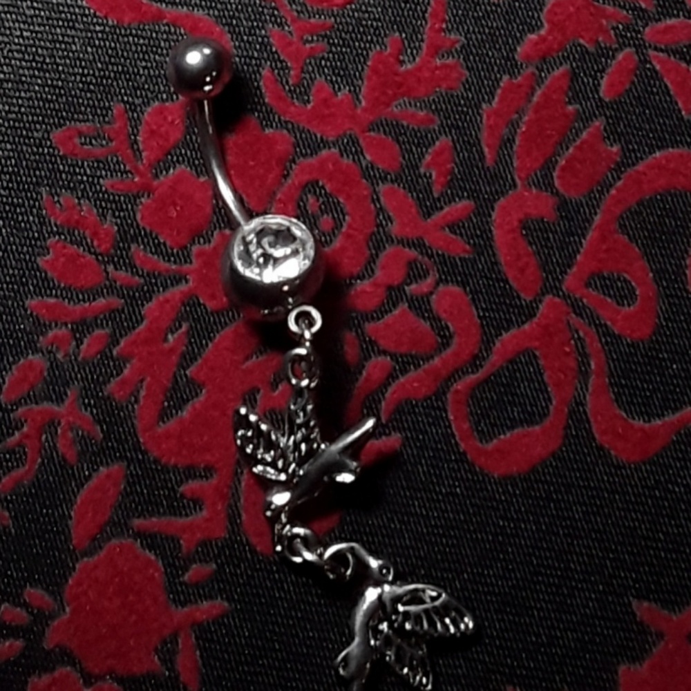 Belly Button Hummingbirds w/Clear Rhinestone